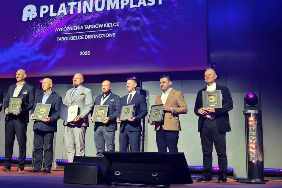 Sumaris Honored with an Award!